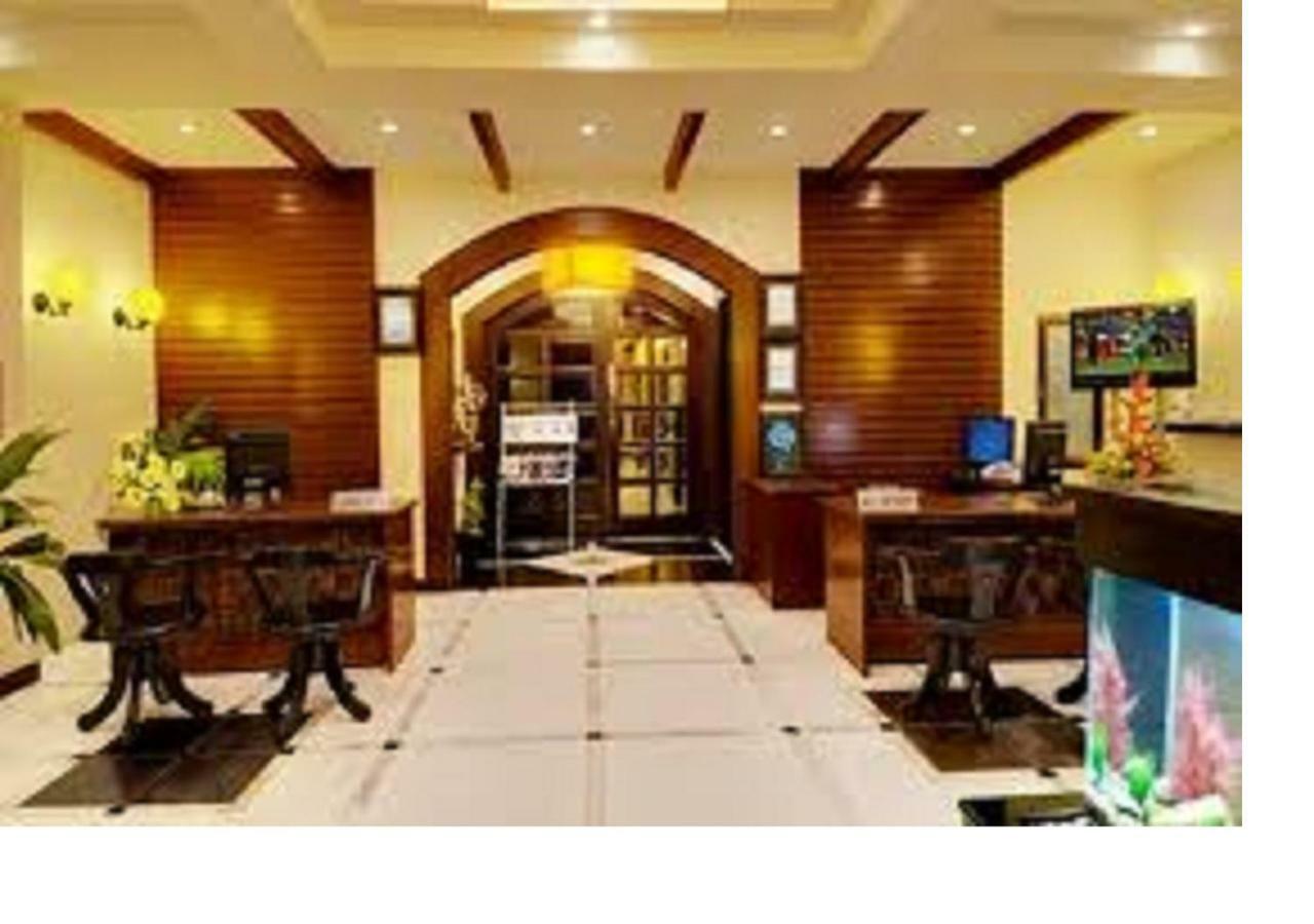 Hotel Sumith Palace Pondicherry Ngoại thất bức ảnh